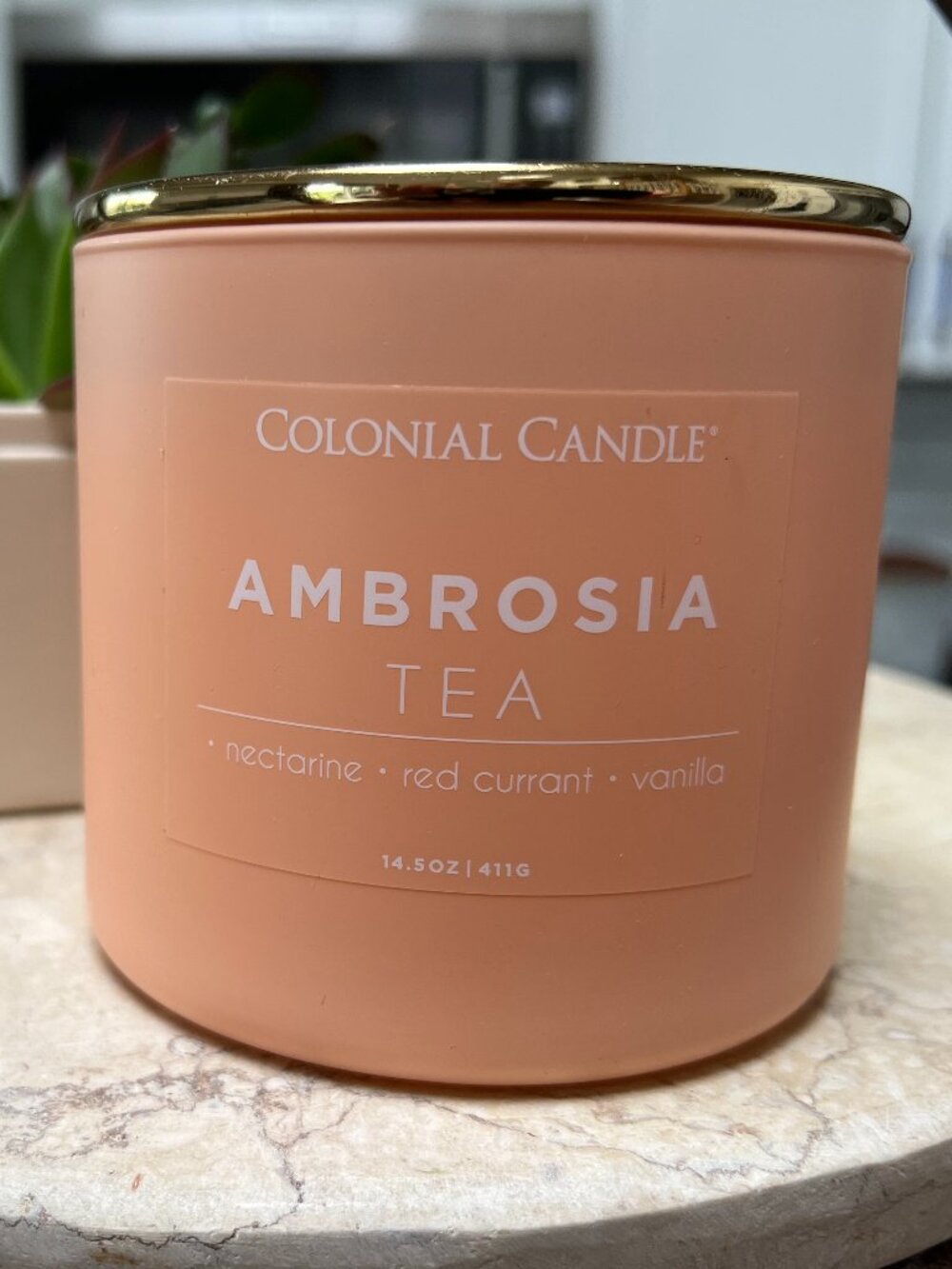 Spring Fresh Colonial Candle "Grapefruit Casis" - Picture 3 of 5